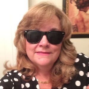 Meet your Posher, Karen